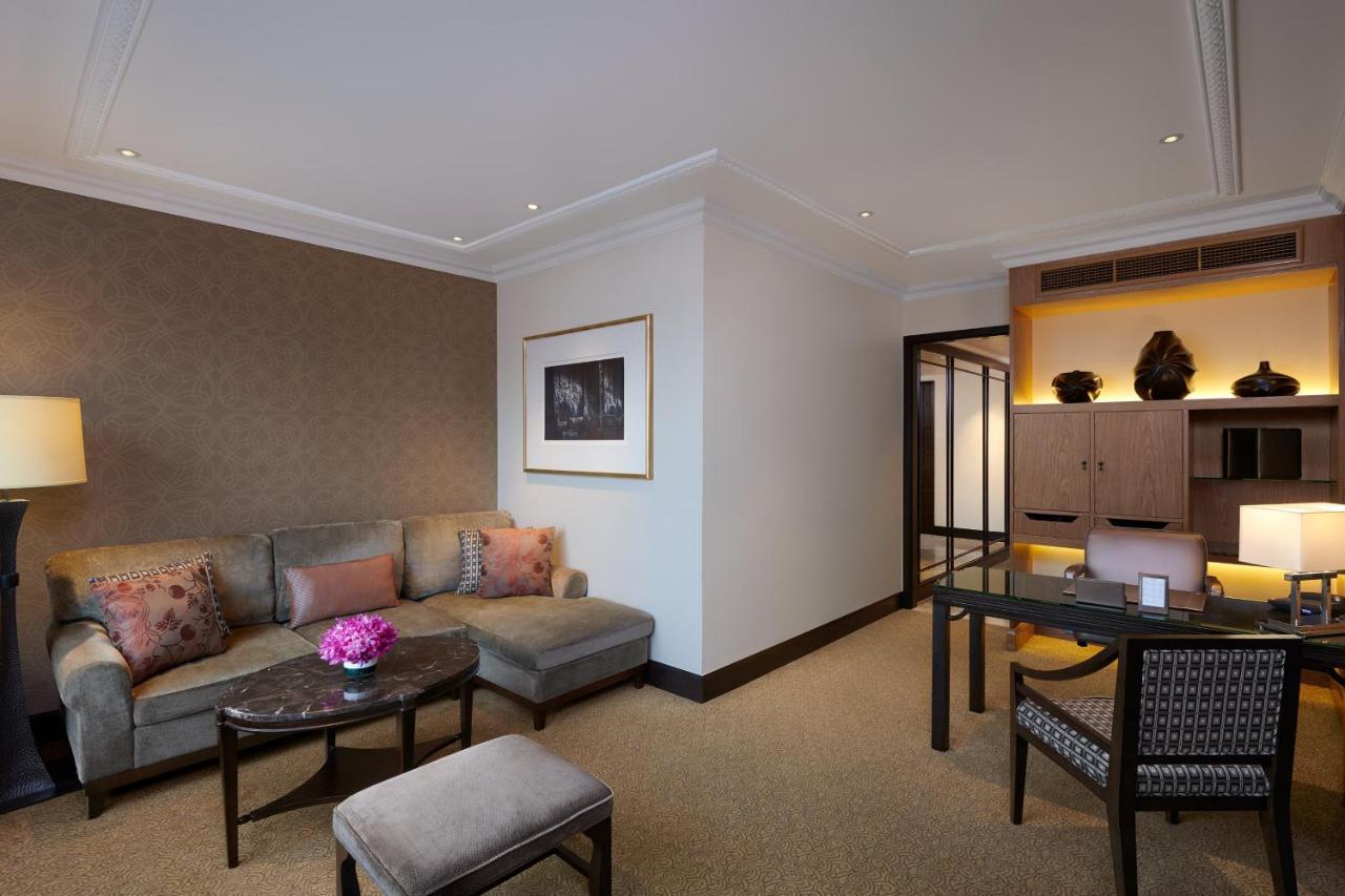 فندق شيراتون جراند سوخومفيت، أحد فنادق لاكشري كولكشن، بانكوك المظهر الخارجي الصورة